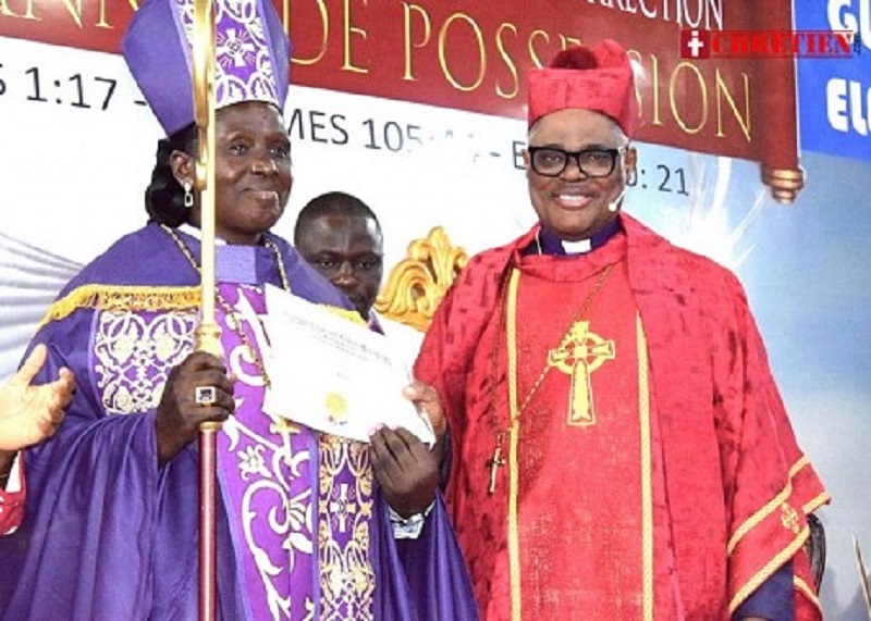 Côte d'Ivoire / Mission Évangélique la Glorieuse Résurrection : La Prophétesse MANZAN Sara consacrée Évêque par le Bishop Dr. Albert ADADE