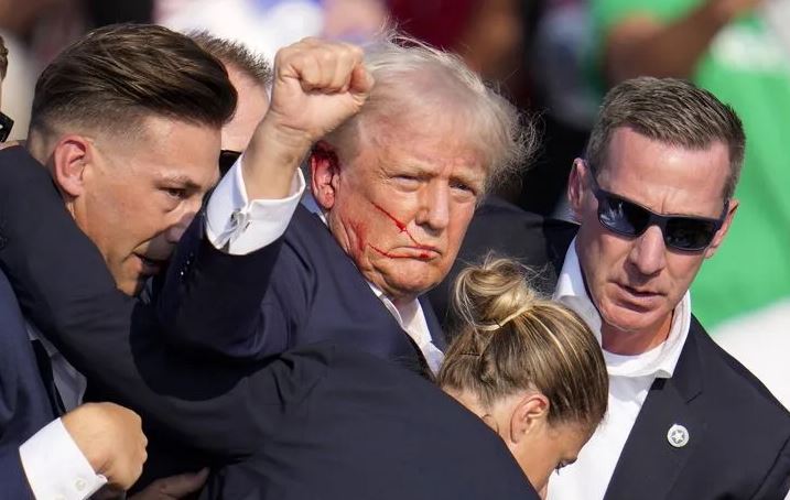Le Vatican condamne la violence après la tentative d'assassinat sur l'ancien président américain, Donald Trump