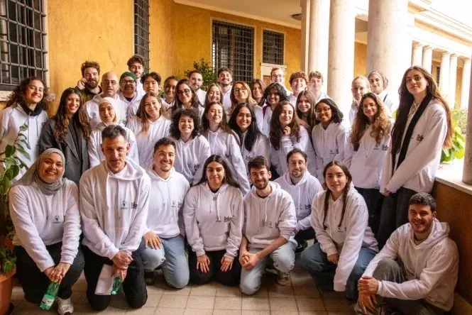 Middle Meets : Un Pont de Dialogue entre Étudiants Musulmans, Juifs et Chrétiens
